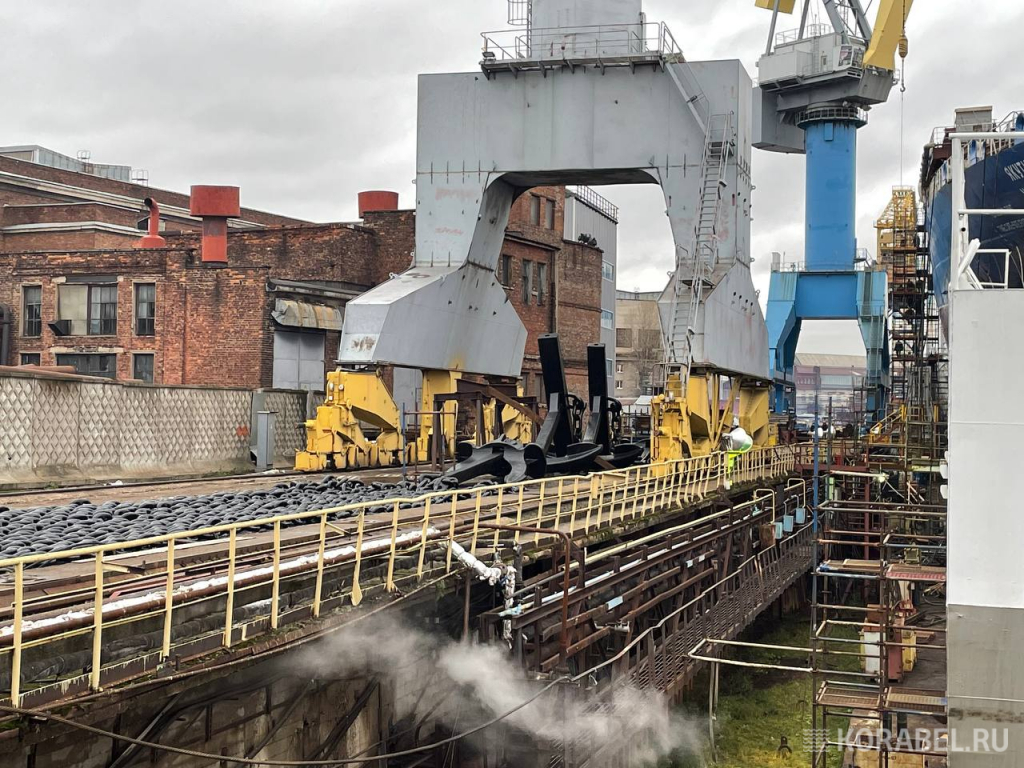 Спусковые якоря для атомного ледокола проекта 22220 "Якутия" / Фото: Корабел.Ру