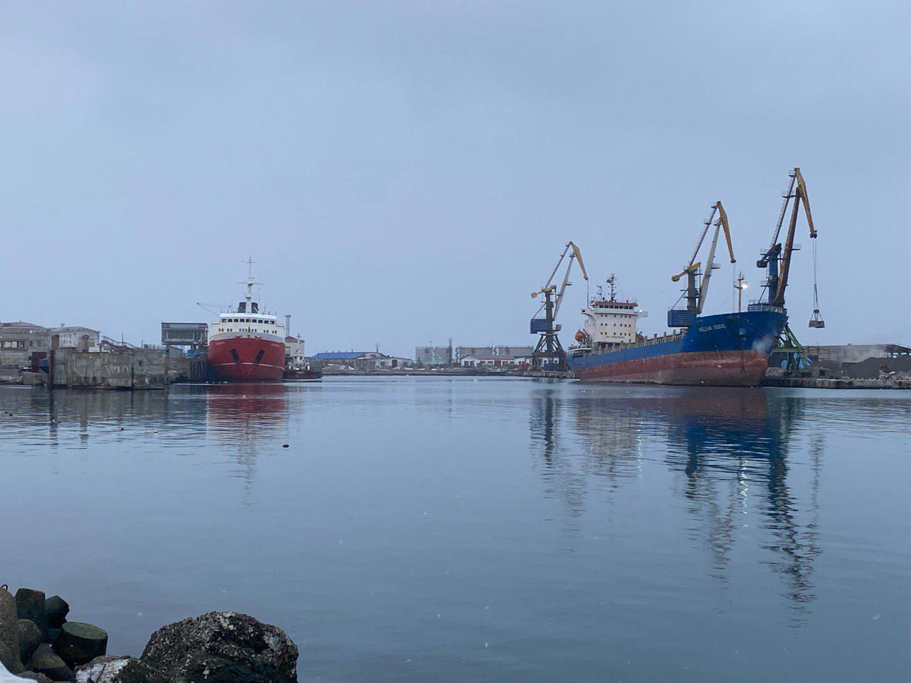 Погода активно вмешивается в работу паромной переправы Ванино-Холмск / Фото: Минтранс Сахалинской области