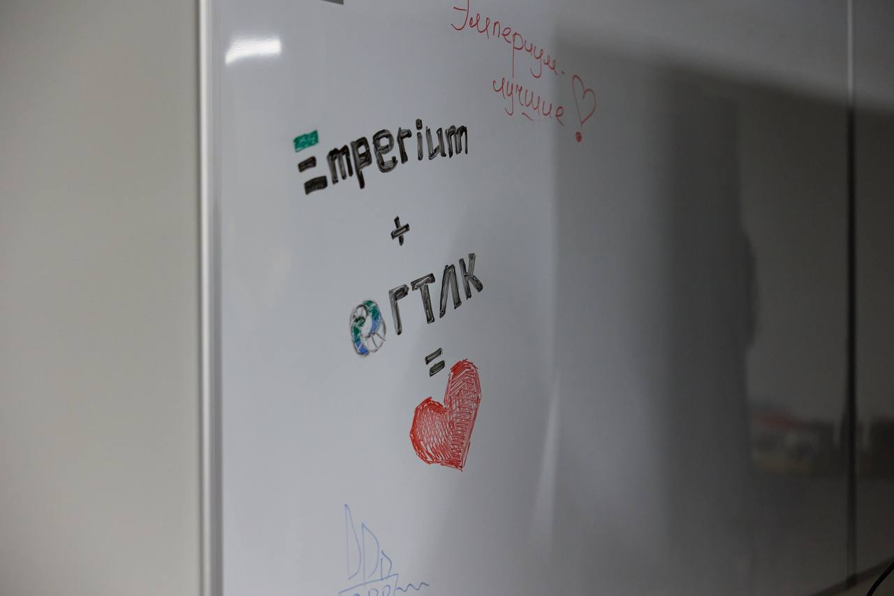 Гости остались впечатленными и очень довольными увиденным на верфи / Фото: Пресс-служба