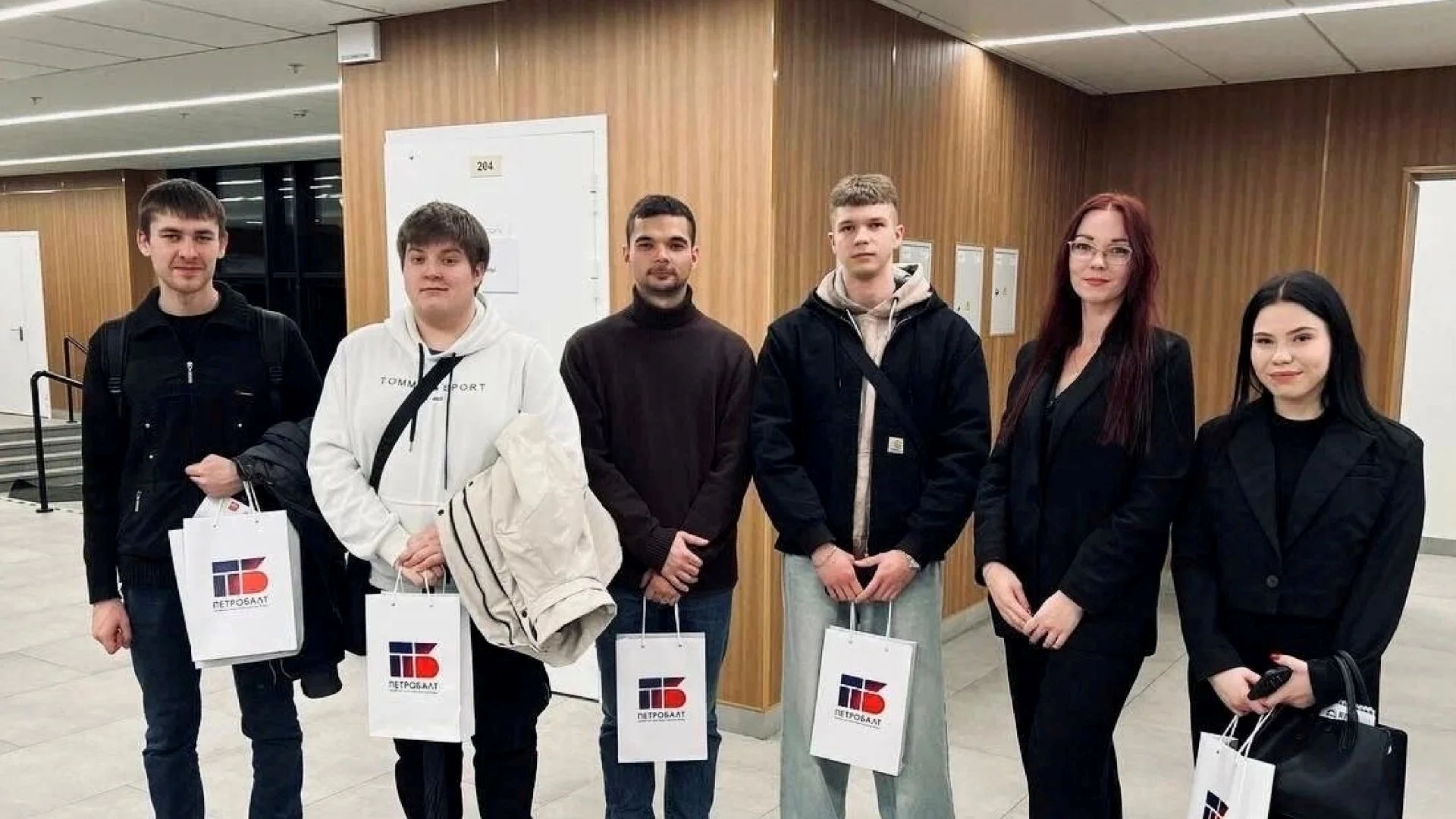 «Петробалт» принял участие в ярмарке вакансий Корабелки / Фото: