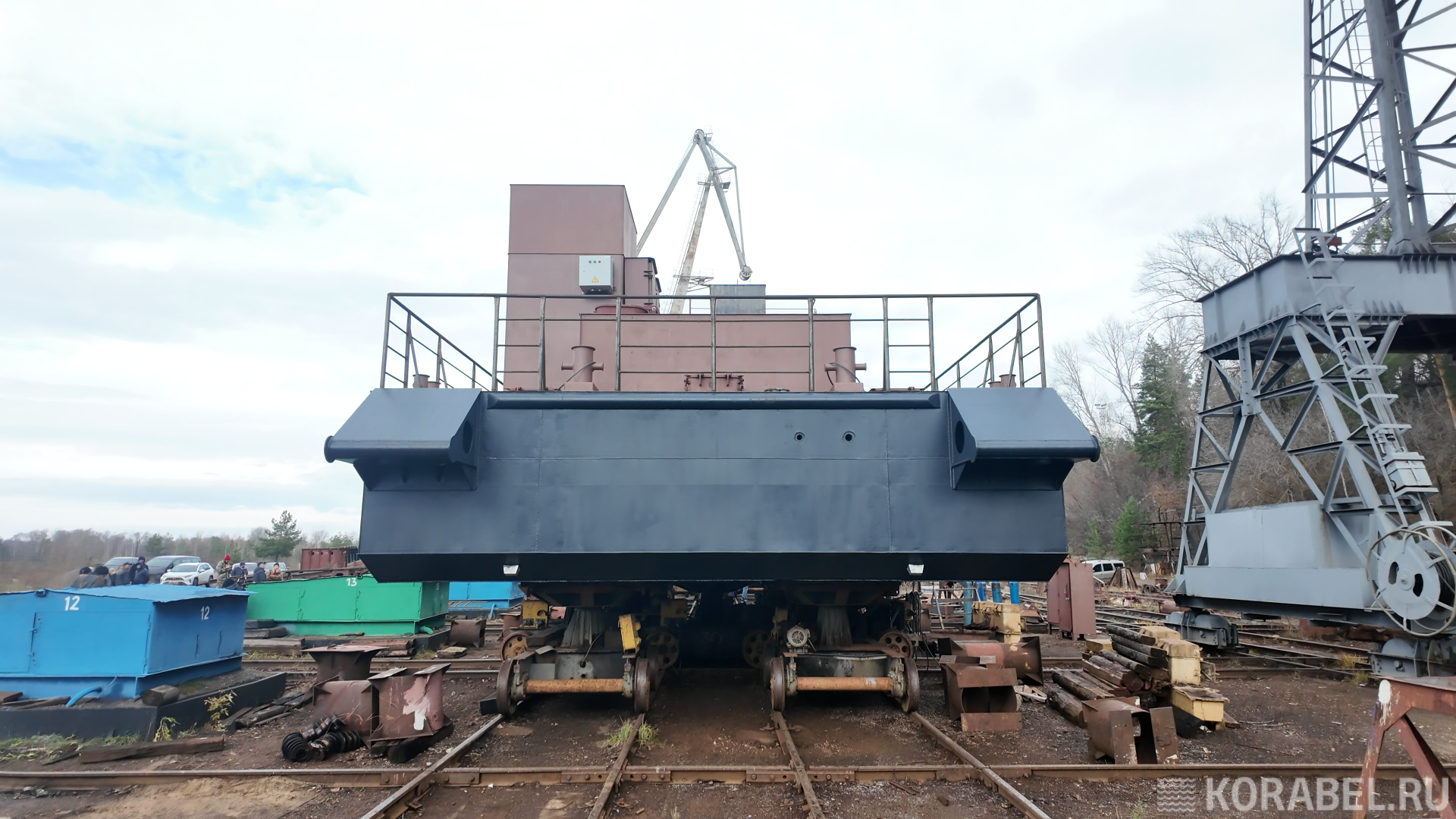 На спуске земснаряда "Вскрышной-1" / Фото: Корабел.Ру