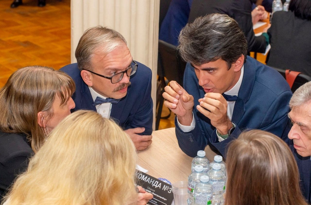 В ЦНИИ «Электроприбор» прошел чемпионат по интеллектуальным играм среди предприятий судпрома / Фото: Концерн