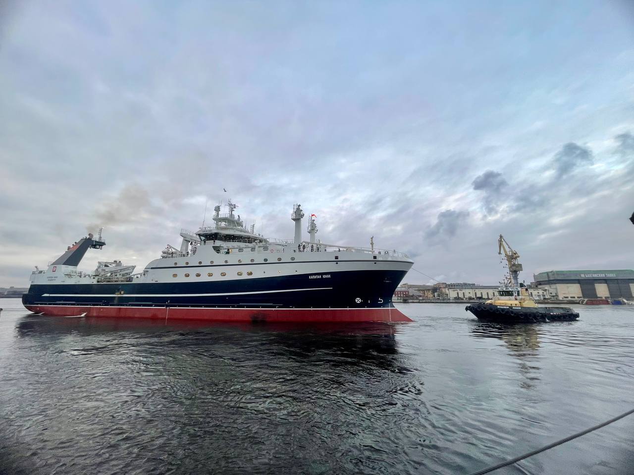 Супертраулер «Капитан Юнак» проекта СТ-192 вышел на ходовые испытания / Фото: