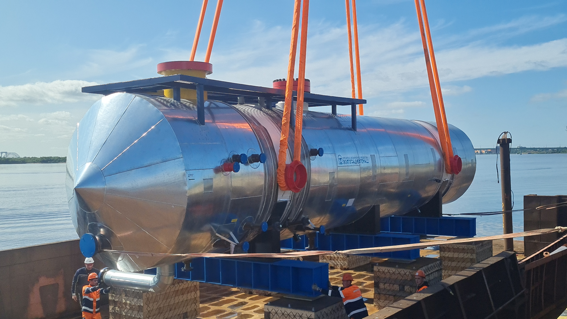 Архангельский речной порт: долгая навигация, масштабные проекты / Фото: