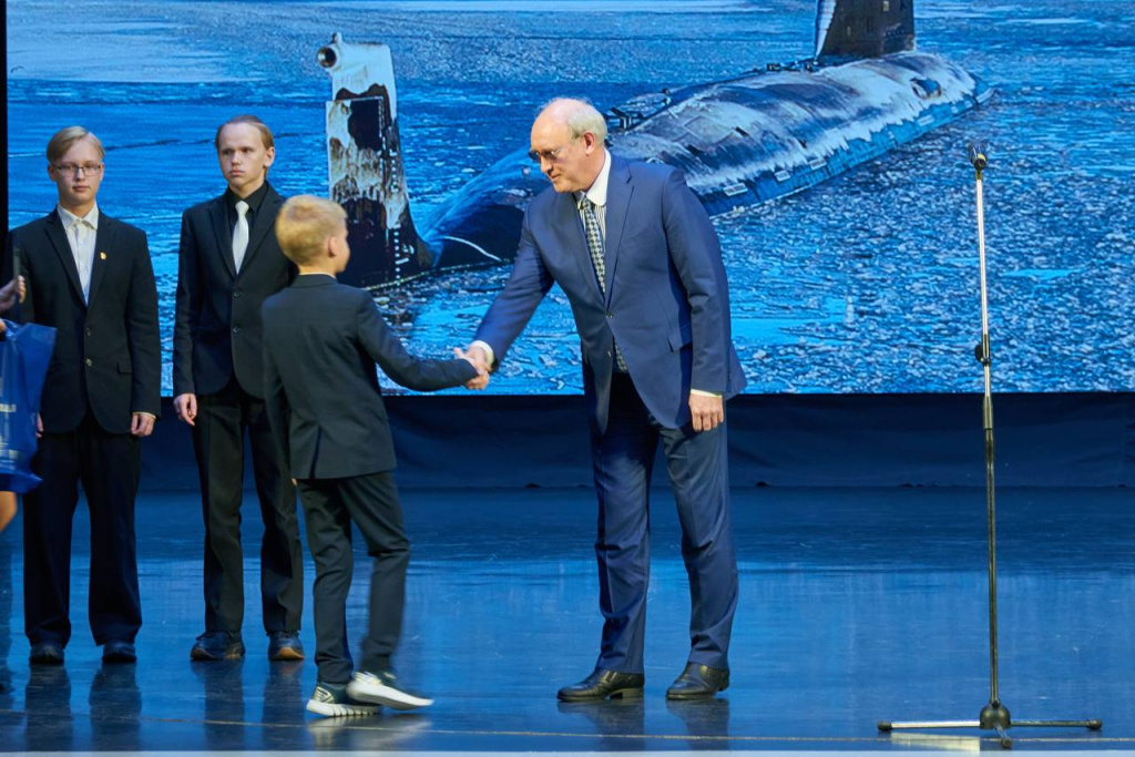 В Северодвинске наградили победителей и призеров XI Всероссийской олимпиады по судостроению / Фото: