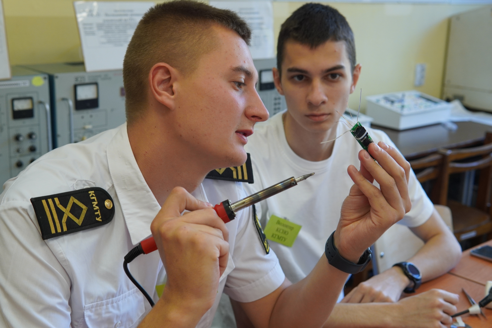 Практическое занятие студентов/ Фото: КГМТУ