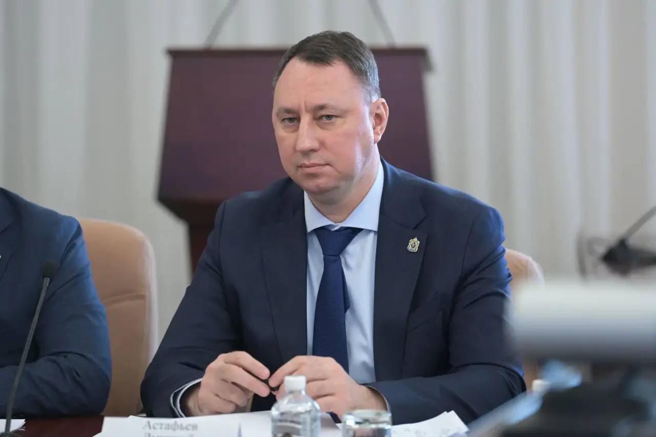 Генеральным директором Хабаровского судостроительного завода назначен Дмитрий Астафьев / Фото: Телеграм-канал Дмитрия Демешина