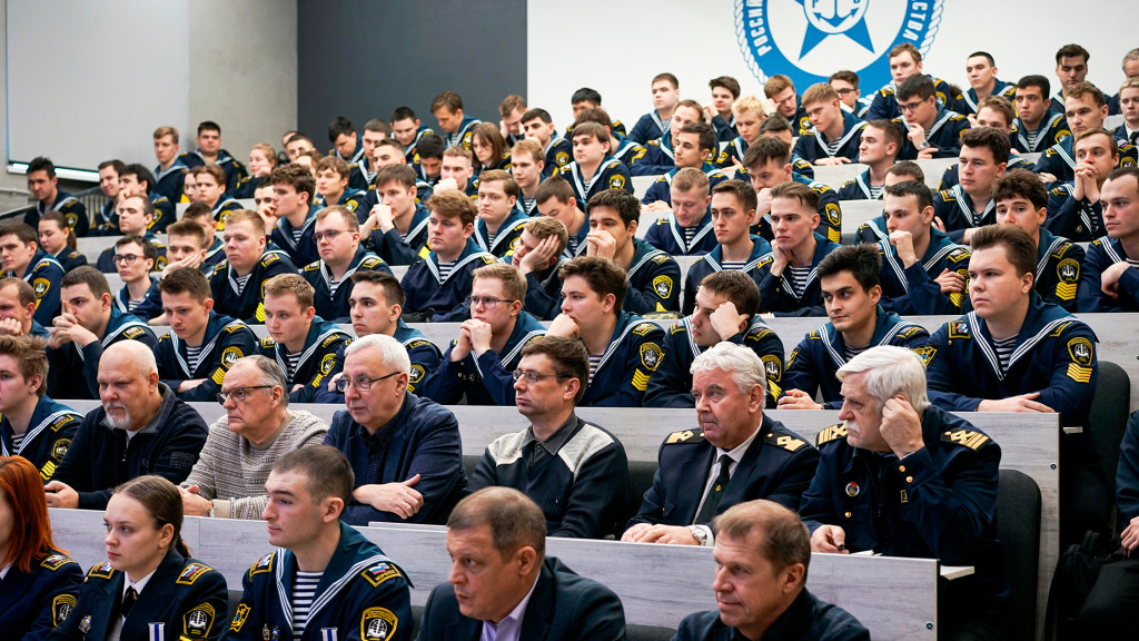 Пилотная "Крутые встречи с крутыми" вызвала огромный интерес аудитории / Фото: Пресс-служба ГУМРФ