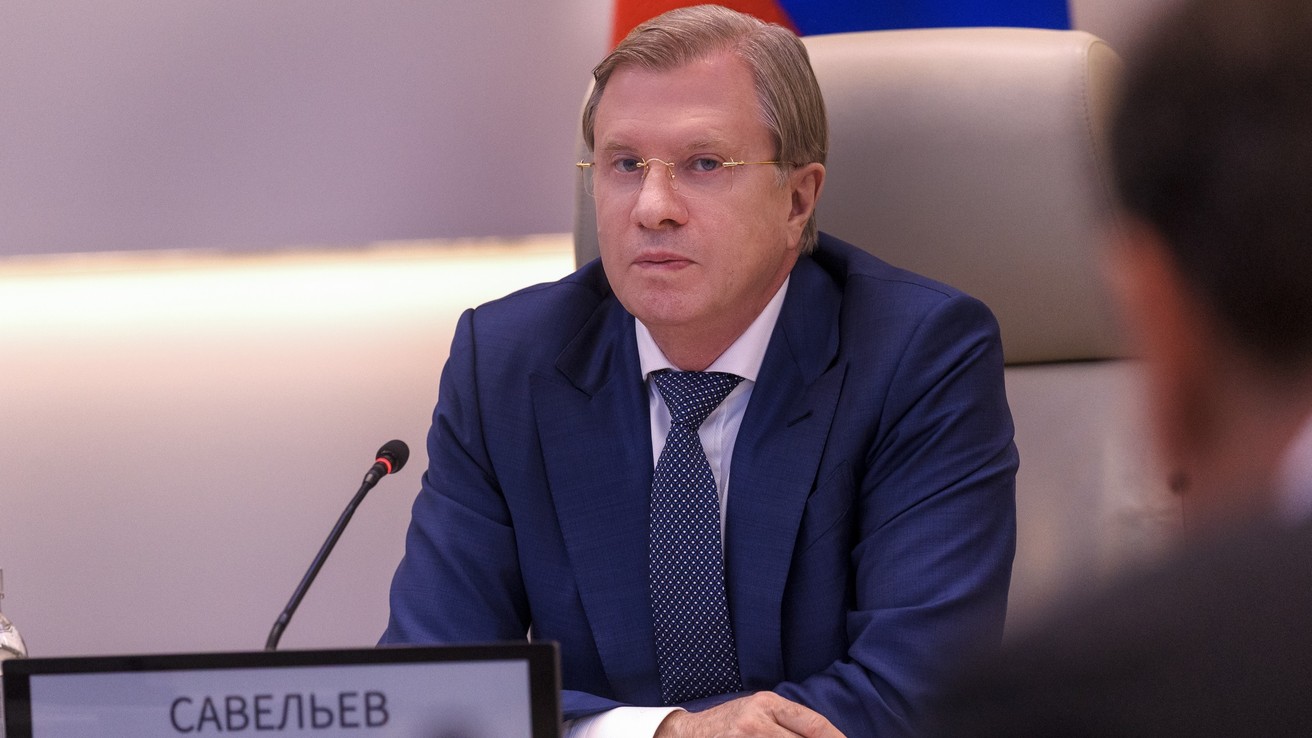 Вице-премьер Виталий Савельев