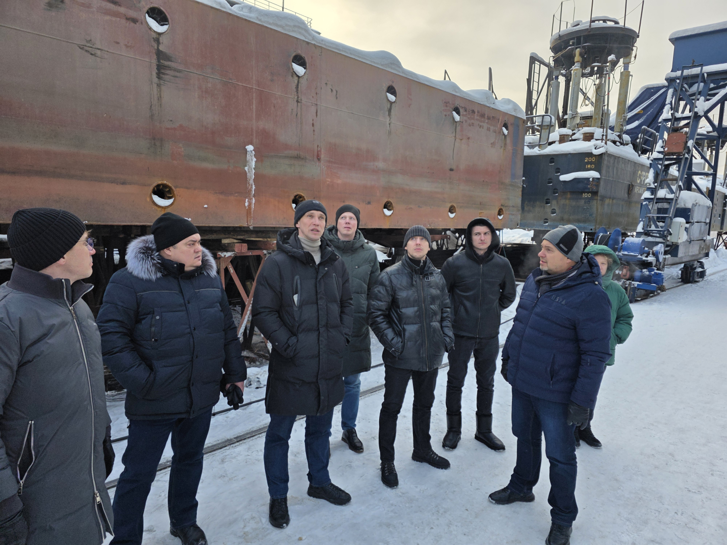 Участники "Дня подрядчика" ассоциации "Созвездие" посетили Архангельскую РЭБ флота / Фото: Архангельская ремонтно-эксплуатационная база флота