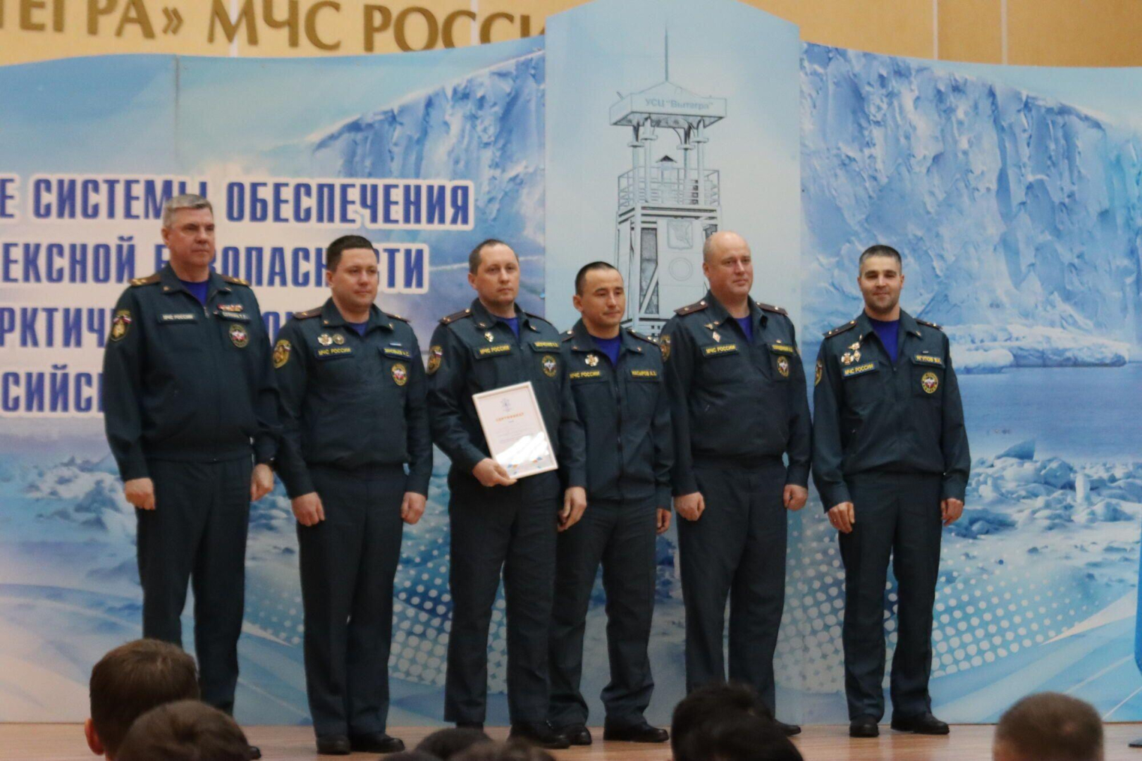 В Вытегре завершилась Международная научно-практическая конференция Фестиваль водолазных профессий «Русский лед-2026» / Фото: Пресс-служба МЧС России