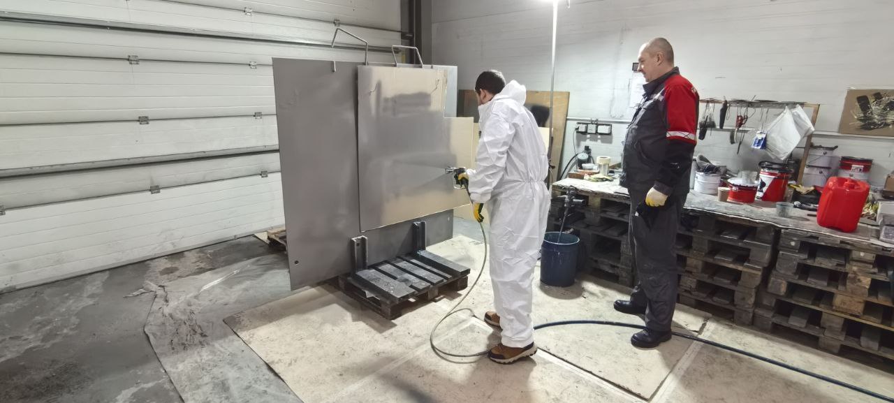 На заводе ECOMAST протестировали антикоррозионные и огнезащитные ЛКМ / Фото: