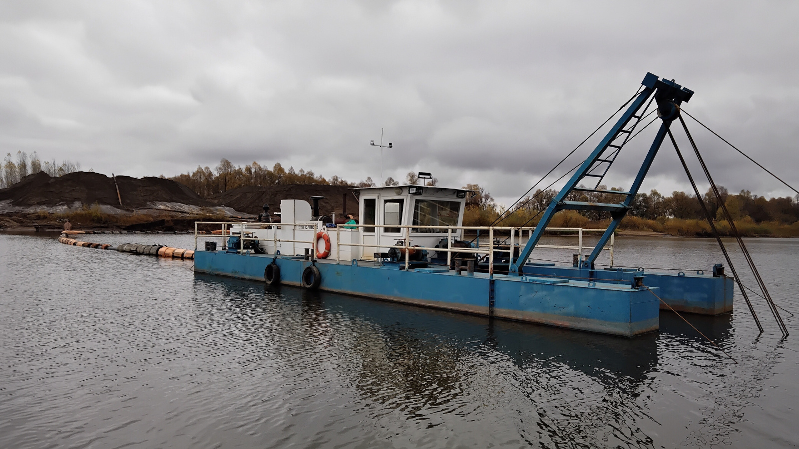 Почти 13 миллионов рублей заплатит нарушитель за незаконную добычу песка на реке Кама / Фото: Министерство экологии Республики Татарстан