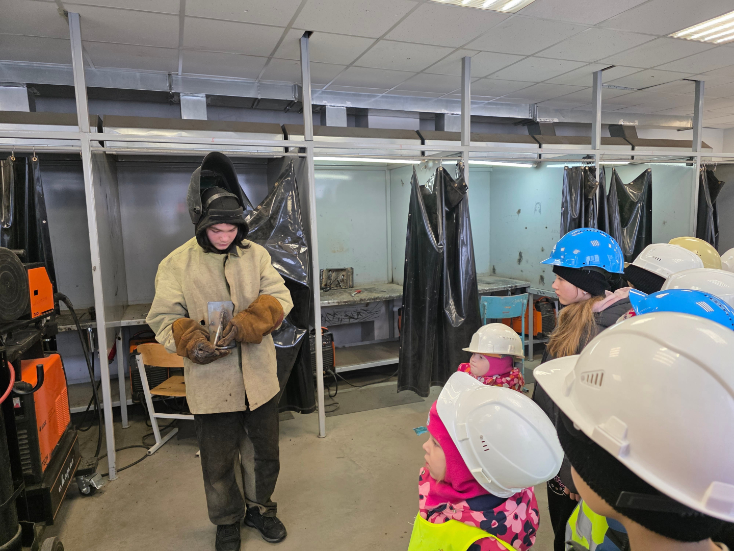 В Архангельской области сварщиков готовят с детства / Фото: