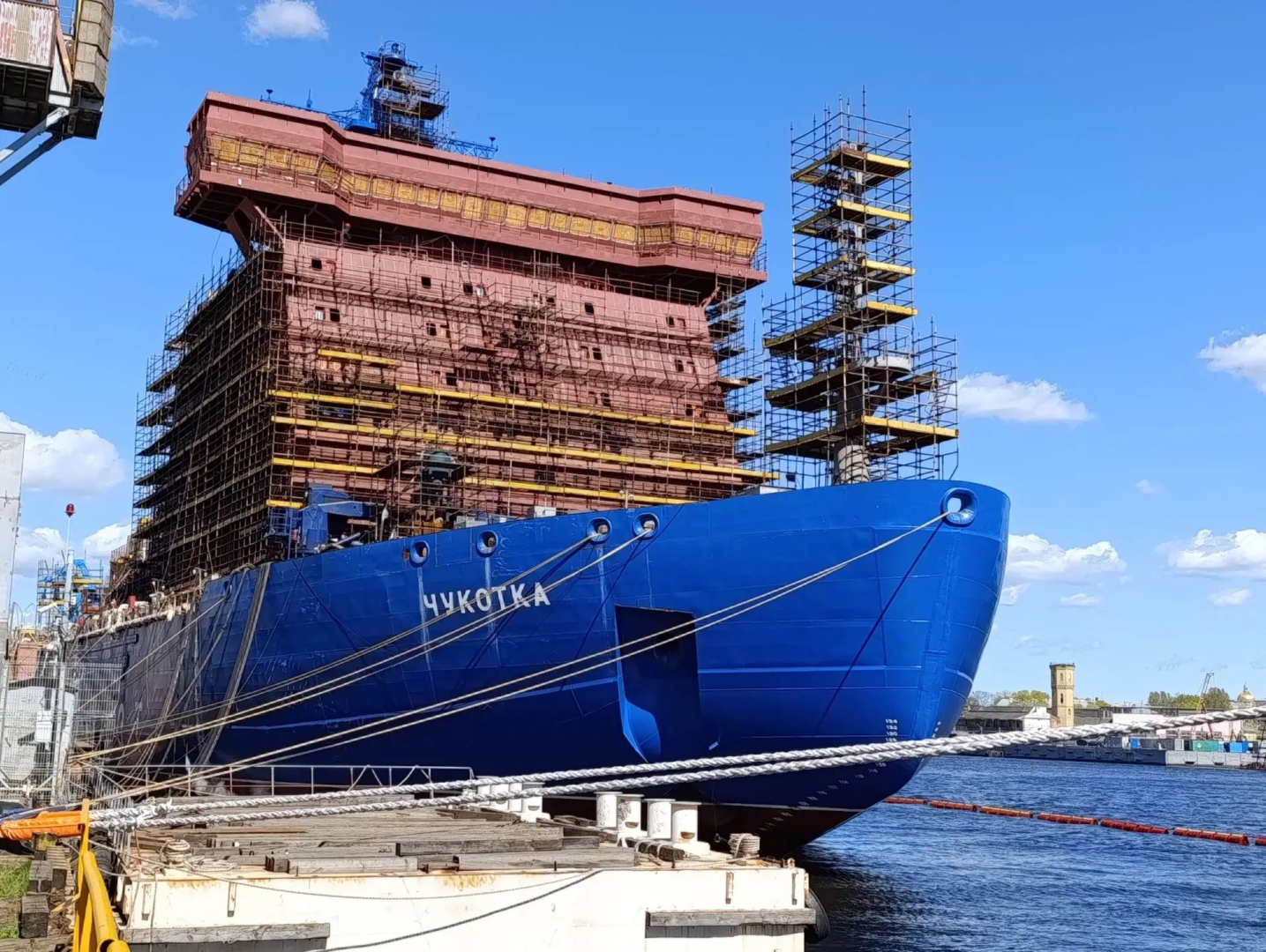 На строящемся атомоходе «Чукотка» проекта 22220 запущены резервные генераторы / Фото: Балтийский завод ОСК