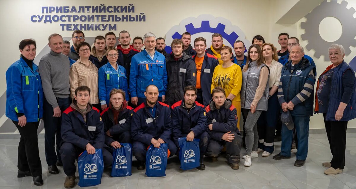 На заводе ОСК «Янтарь» выбрали лучших сборщиков корпусов / Фото: