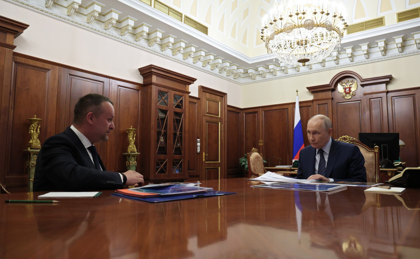 Президент России Владимир Путин провел рабочую встречу с главой Минтранса Андреем Никитиным / Фото: Пресс-служба президента России