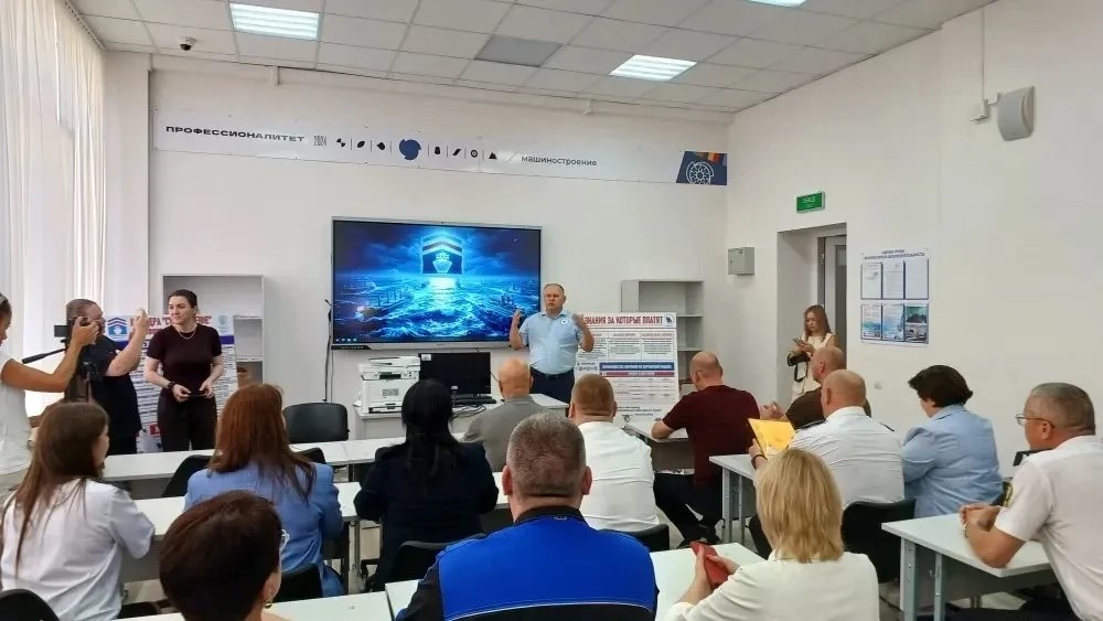 В Керчи создали единую площадку для подготовки судостроителей / Фото: АО «Судостроительный завод имени Б.Е. Бутомы»