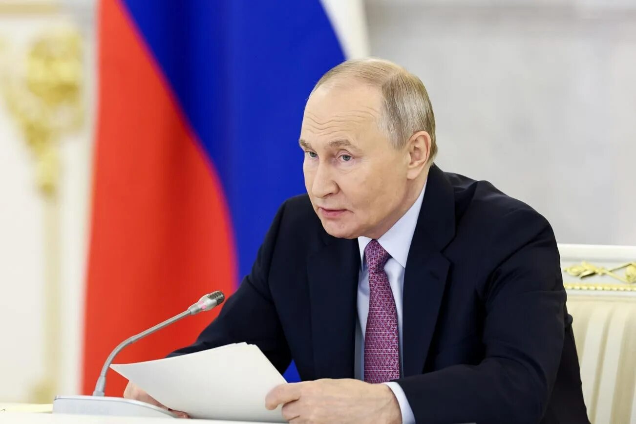 В.В. Путин направил поздравление работникам и ветеранам морского и речного флота / Фото: Федеральное агенство морского и речного транспорта