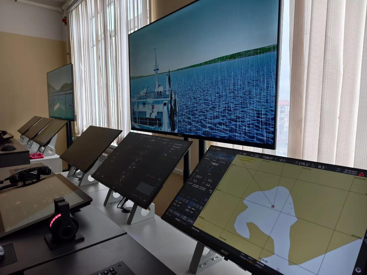 ЭМЦТ оснастила Сахалинский морской колледж тренажерным комплексом нового поколения / Фото: предоставлено ЭМЦТ