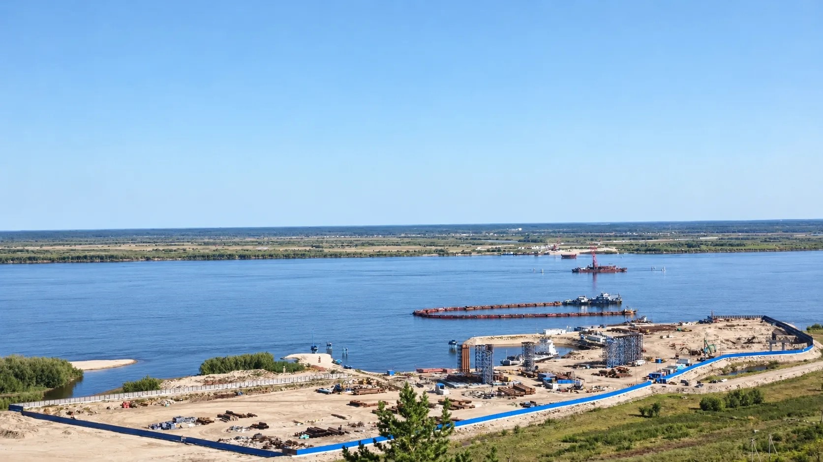 Для пилонов Ленского моста подготовлены первые 13 буронабивных свай / Фото: Группа ВИС