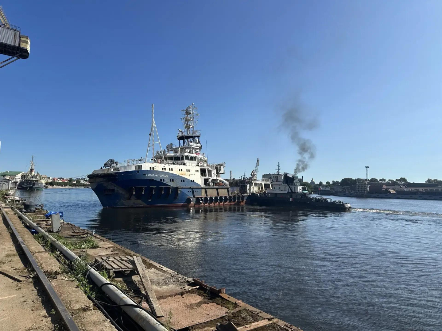 Буксировка судна / Фото: ООО «Балтспецфлот»