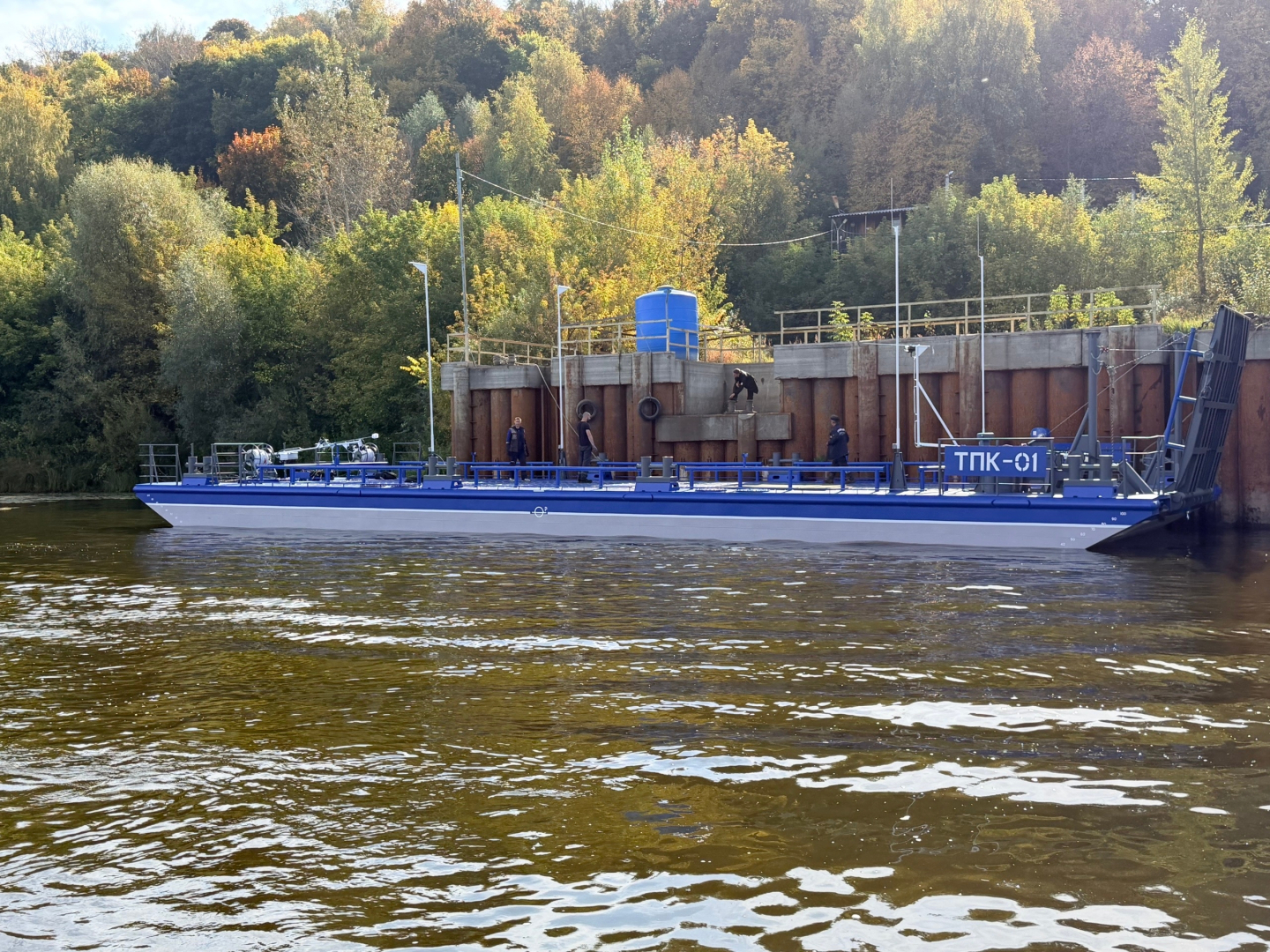 В Нижнем Новгороде спущена на воду баржа проекта RBD2808 / Фото: ГК