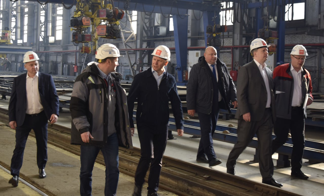 Гендиректор ОСК проинспектировал ход строительства судов на Невском ССЗ / Фото: пресс-служба ОСК